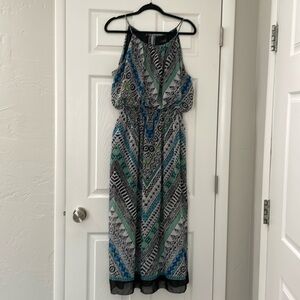 Adorable dress with flattering print